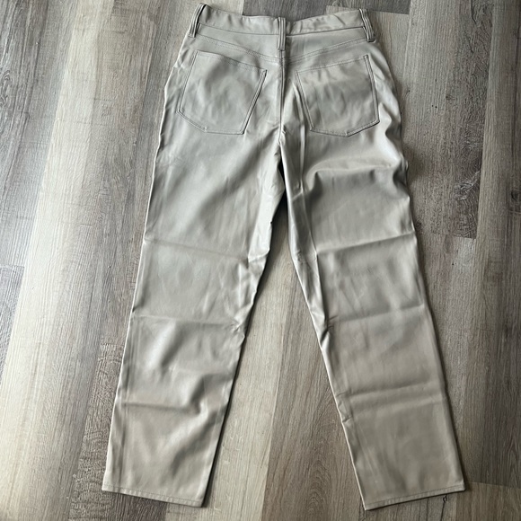 The Perfect Vintage Straight Jean: Faux Leather Edition size 29 - Picture 5 of 11